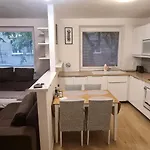Apartment Family Apartman V Centre Mesta