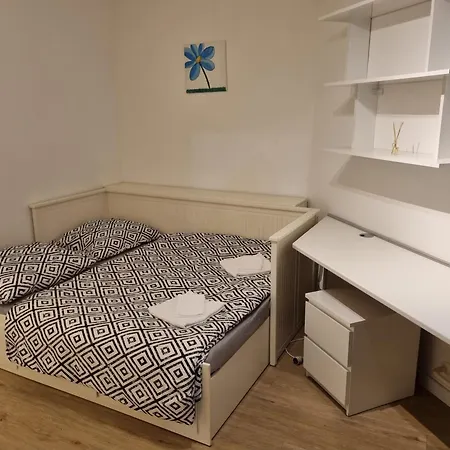 Family Apartman V Centre Mesta براتسيلافا